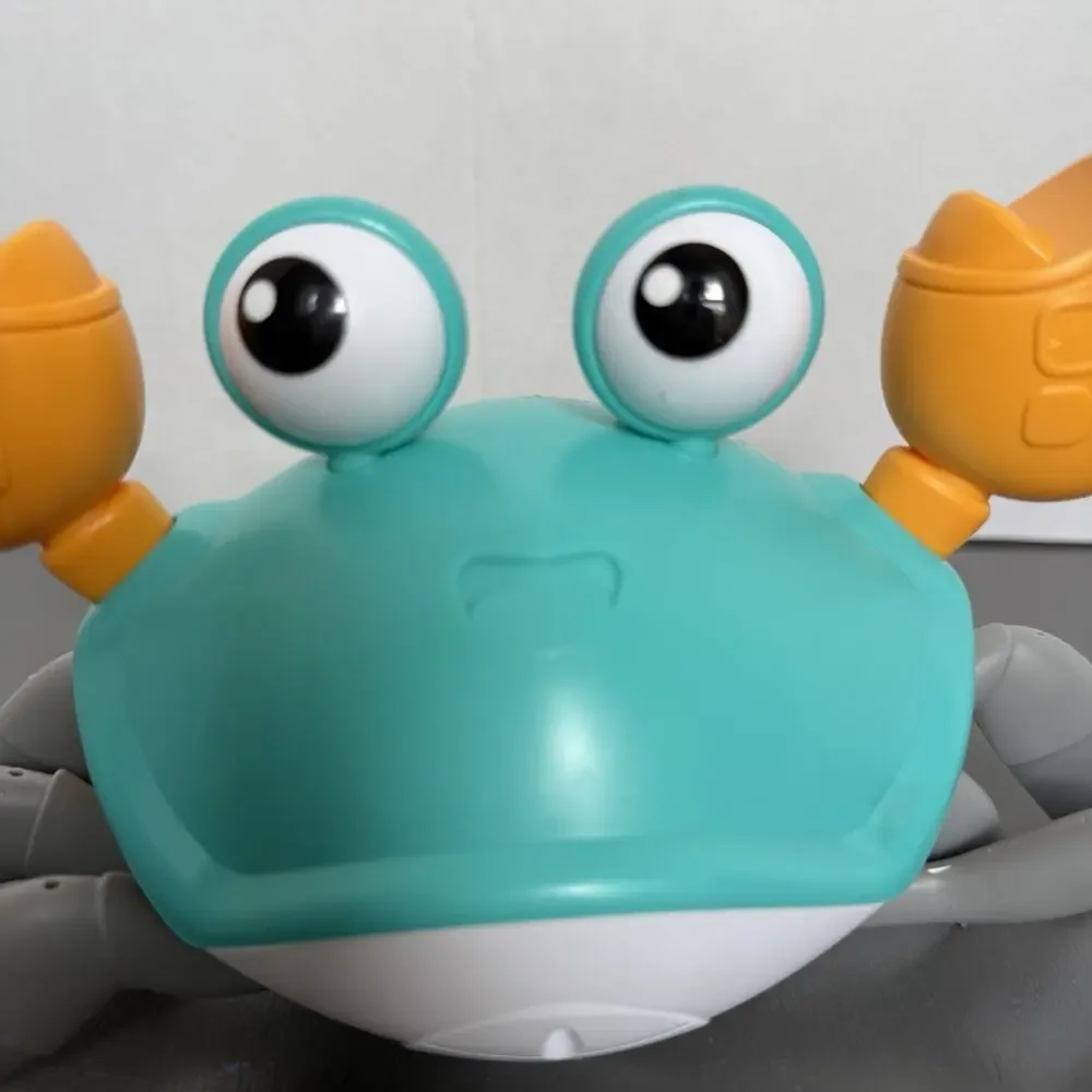 Crawling Crab Toy, Infant Baby Toys, Fun Interactive Walking Rechargeable Tested